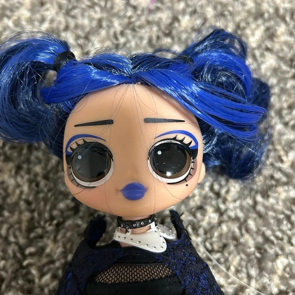LOL Surprise! Fashion Doll Moonlight B.B. Navy Blue Black Gothic - Picture 2 of 4